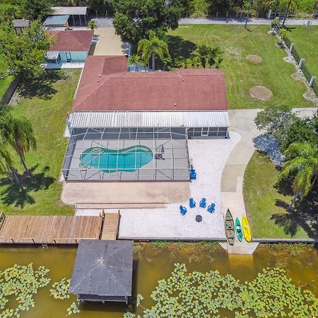 Lake House Westchase Area. Heated Pool Waterfront! Tampa Kültér fotó