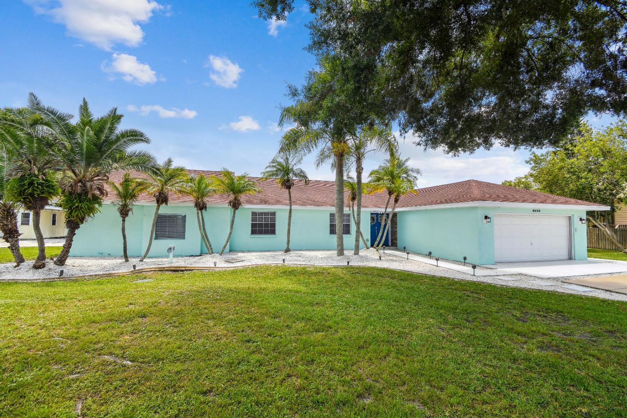 Lake House Westchase Area. Heated Pool Waterfront! Tampa Kültér fotó