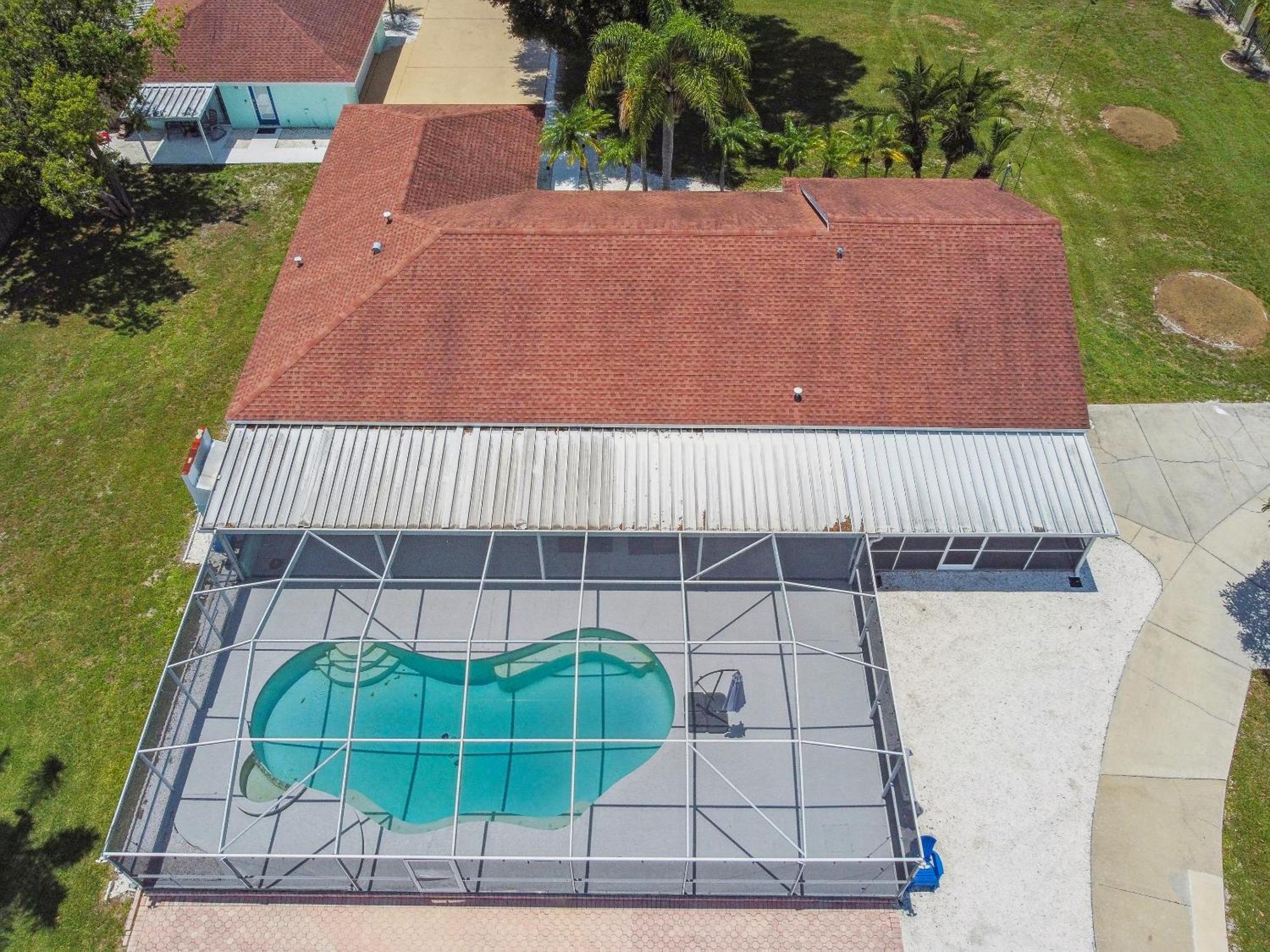 Lake House Westchase Area. Heated Pool Waterfront! Tampa Kültér fotó
